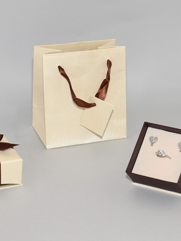 PRA ASTUCCIO 8X8 CON BUSTA