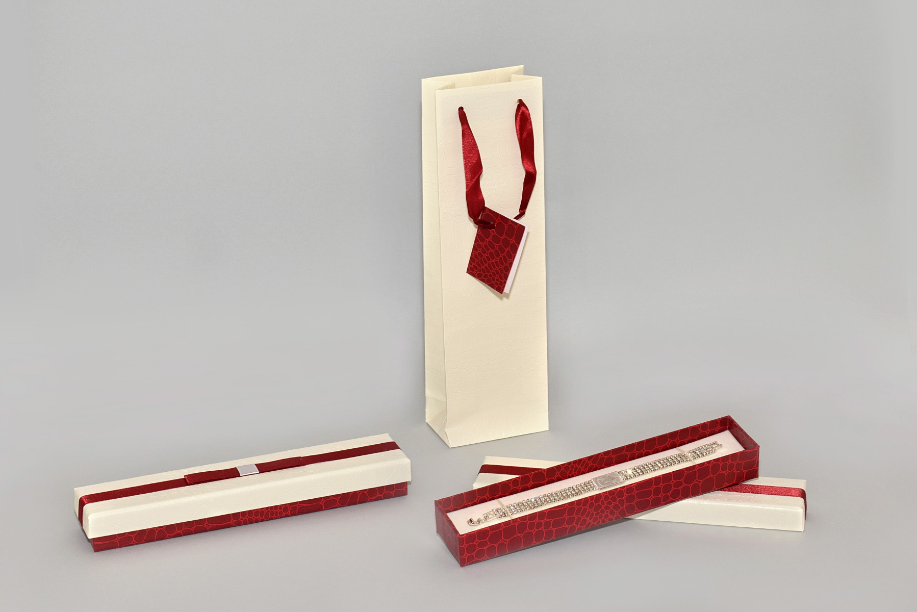 LUNA ASTUCCIO BRACCIALE STESO + BUSTA