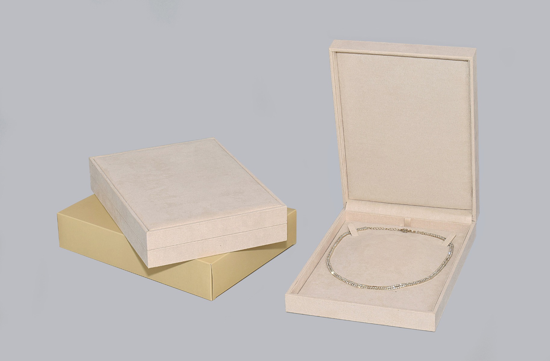 BRAMANTE ASTUCCCIO COLLANA 16X22 - 2 VARIANTI DI C