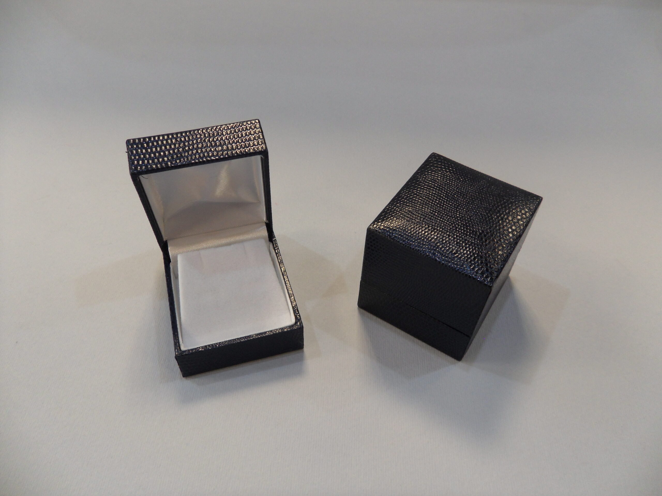 NEOCLASSICA EARRINGS BOX - BLUE