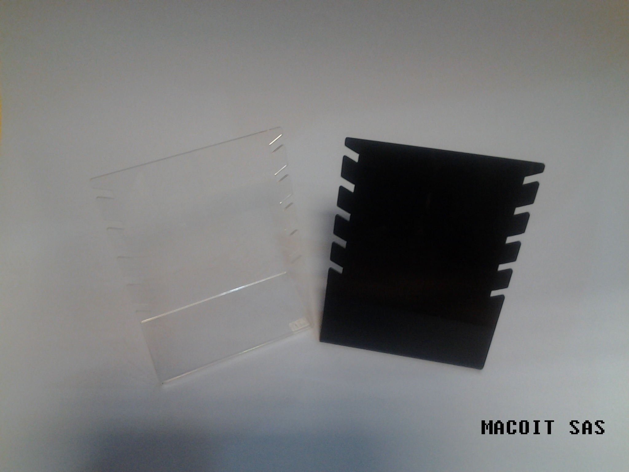 ESPOSITORE PLEX PORTA COLLANE