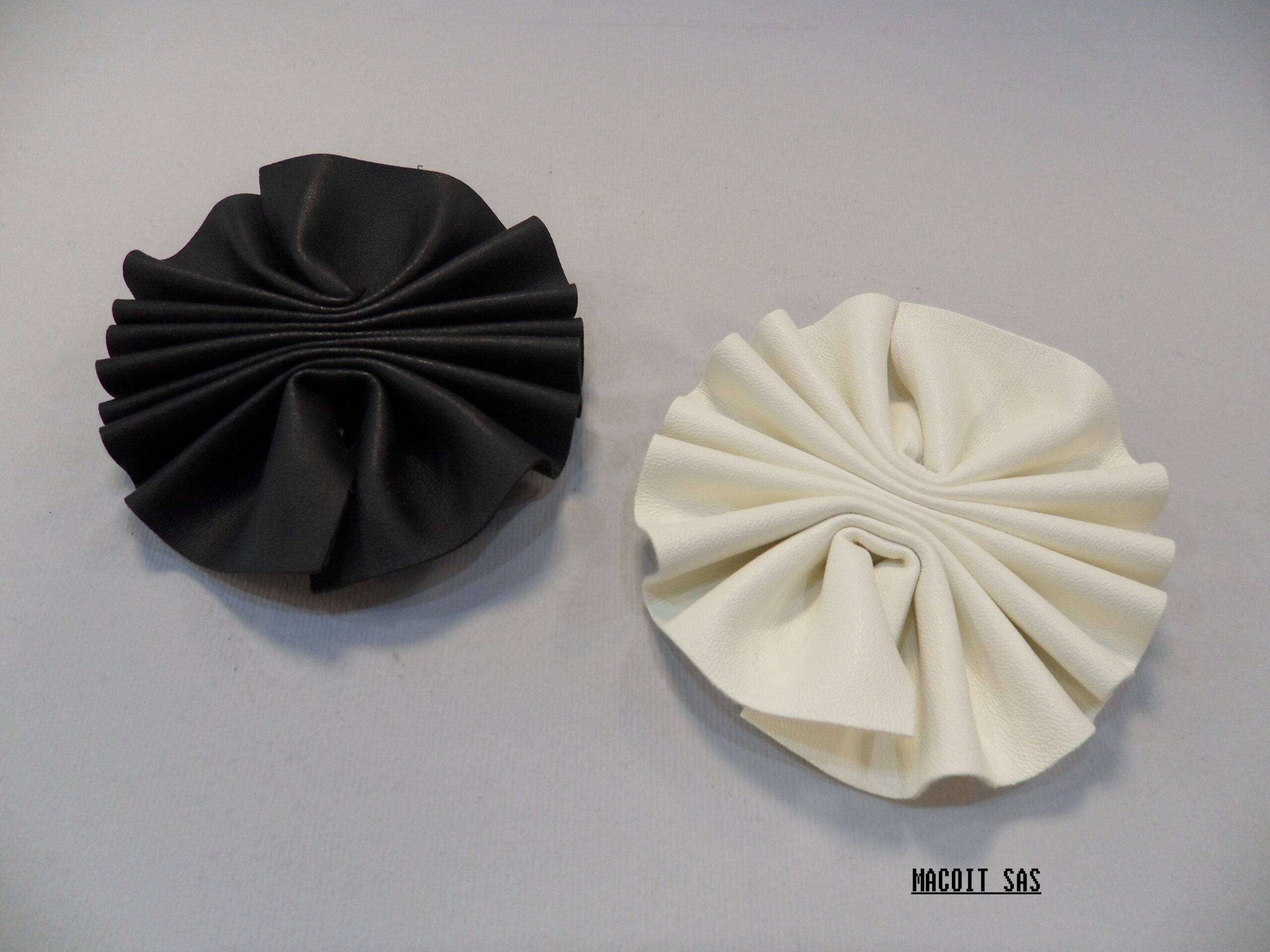 ESPOSITORE FARFALLA PER ANELLO