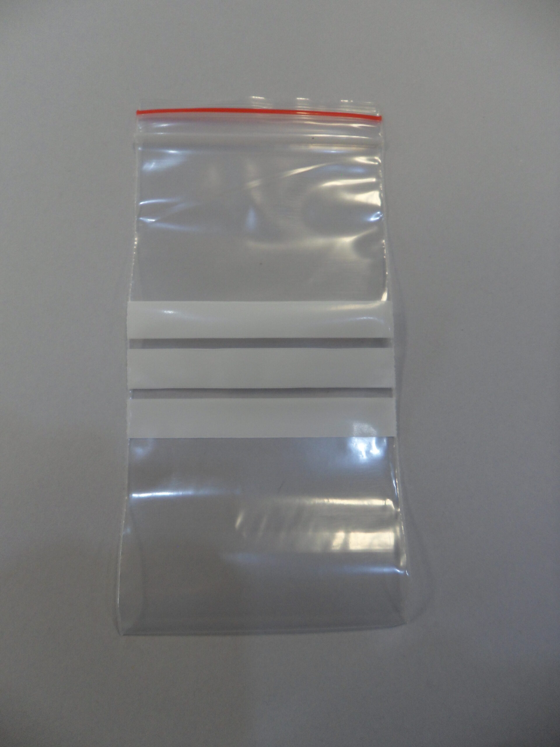 BUSTINA IN PLASTICA CON CHIUSURA 4