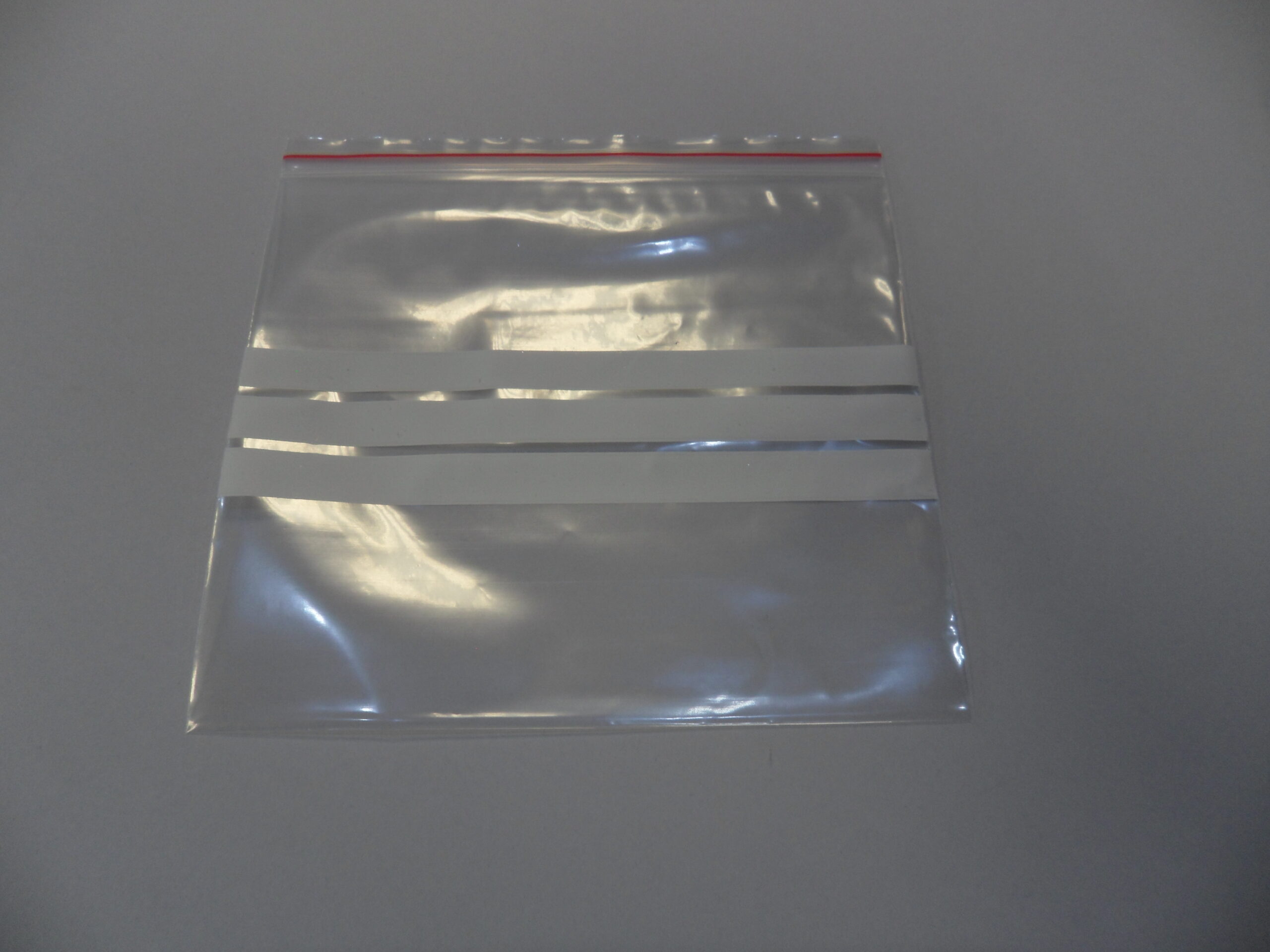 BUSTINA IN PLASTICA CON CHIUSURA 6