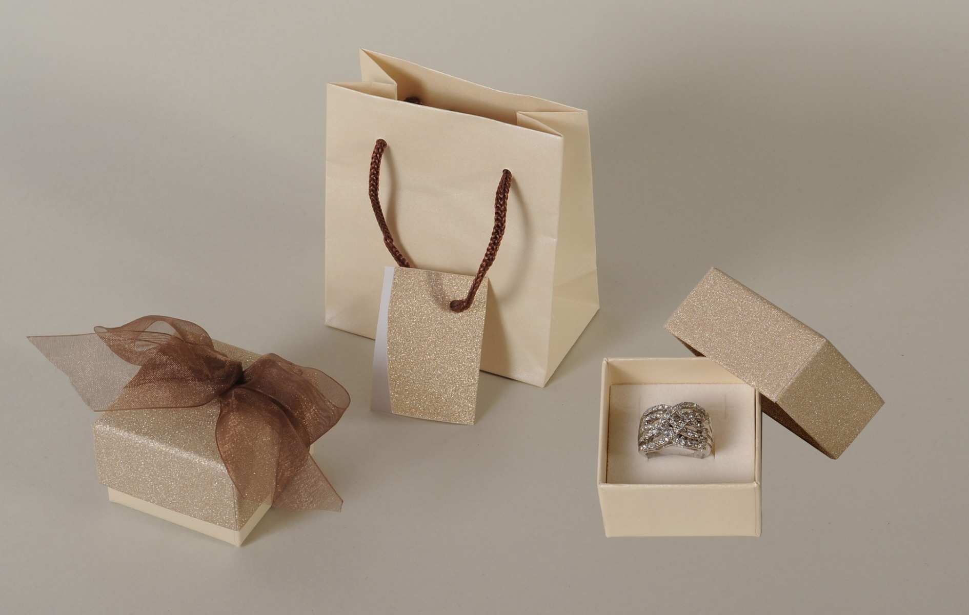 AMALFI ASTUCCIO ANELLO + BUSTA-0