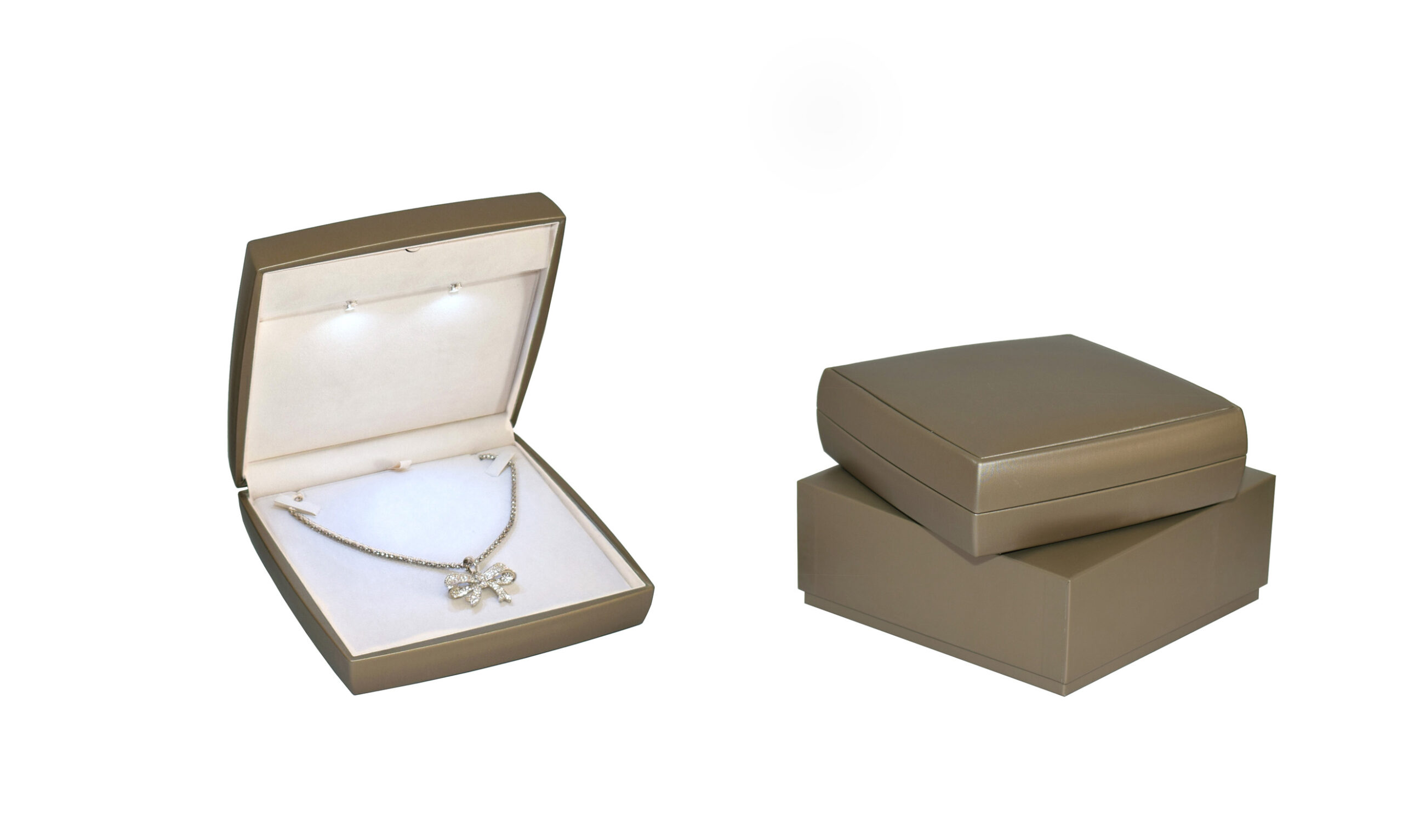 SERIE GATTO CON LED COLLANA 18X18